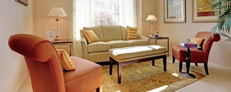 Choose-Right-Living-Room-Furniture-for-Your-Home